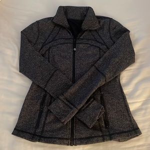 Lululemon Women’s Define Jacket Size 10 - Black & Gray